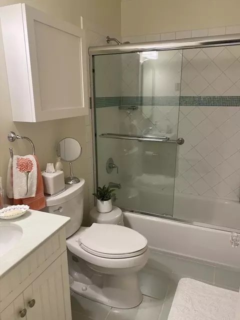 22 Denmark Ln #22, Needham, MA 02492 photo 15