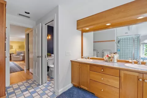 83 Walnut St, Concord, MA 01742 photo 22