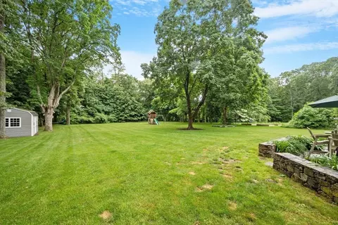 83 Walnut St, Concord, MA 01742 photo 40
