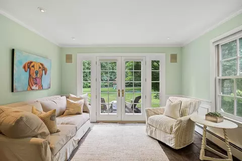 83 Walnut St, Concord, MA 01742 photo 11