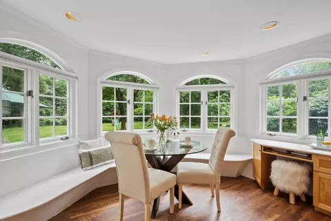 83 Walnut St, Concord, MA 01742 photo 17