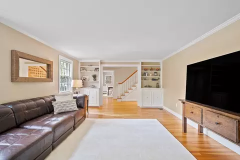 83 Walnut St, Concord, MA 01742 photo 7