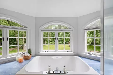 83 Walnut St, Concord, MA 01742 photo 25