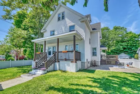 112 Tremont St #112, Melrose, MA 02176