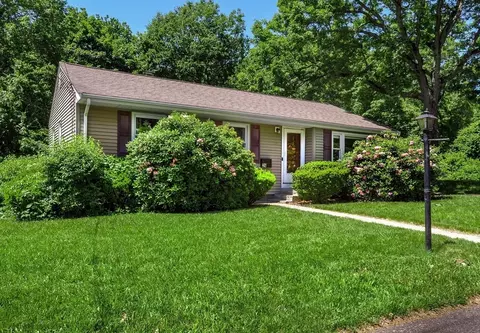 26 Isabel Cir, Randolph, MA 02368