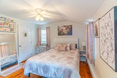 Bedroom - 986 Walnut St, Fall River, MA 02720 photo 2 of 6
