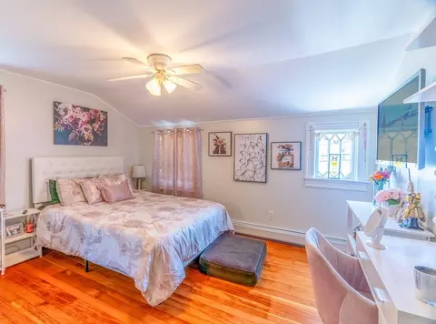 Bedroom - 986 Walnut St, Fall River, MA 02720 photo 1 of 6