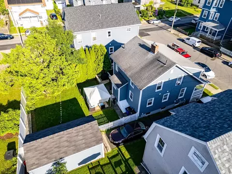View/Area - 986 Walnut St, Fall River, MA 02720 photo 3 of 7
