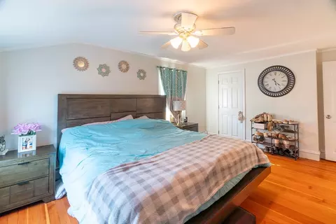 Bedroom - 986 Walnut St, Fall River, MA 02720 photo 3 of 6