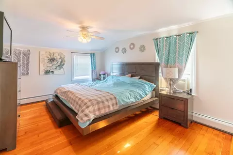 Bedroom - 986 Walnut St, Fall River, MA 02720 photo 4 of 6