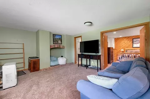 Living - 4 Upper Ledge Rd # B, Bartlett, NH 03812 photo 5 of 7