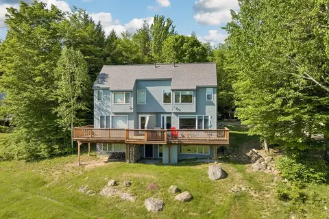4 Upper Ledge Rd # B, Bartlett, NH 03812