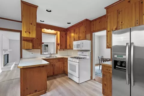 Kitchen - 12 Walnut Ave, Beverly, MA 01915 photo 1 of 2