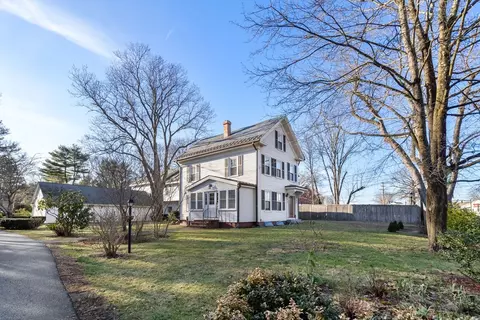 5 Spring St #C, Medfield, MA 02052