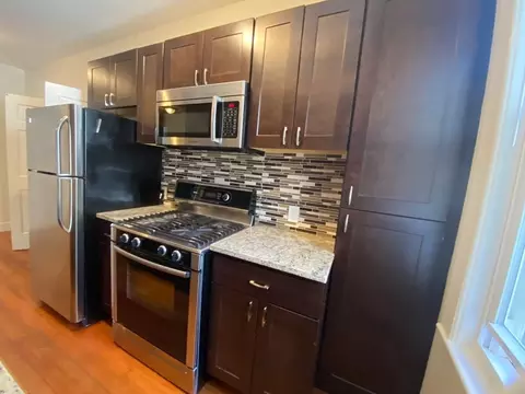 22 Chiswick #8, Boston, MA 02135