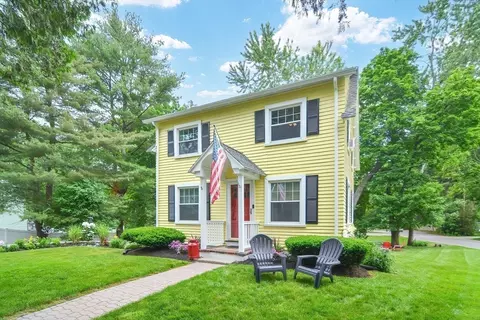 1 Harding Rd, Natick, MA 01760