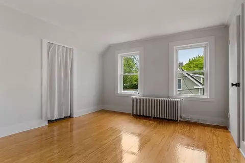 Bedroom - 13 Exchange St, Gloucester, MA 01930 photo 1 of 5
