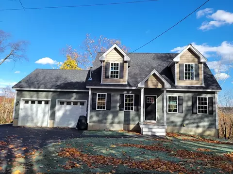 114 Lancaster St, Fitchburg, MA 01420