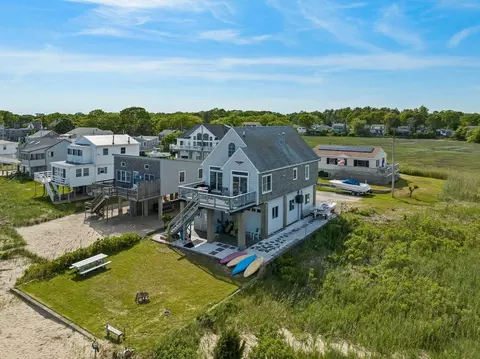 57 Beach St, Wareham, MA 02571 photo 33
