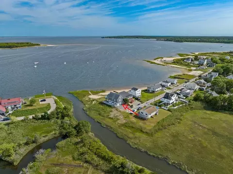 57 Beach St, Wareham, MA 02571 photo 36