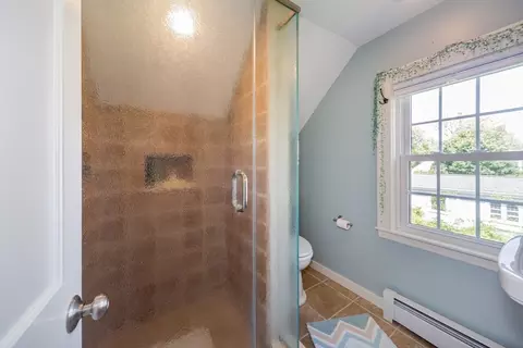 Bath - 16 Beverly Rd, Natick, MA 01760 photo 2 of 3