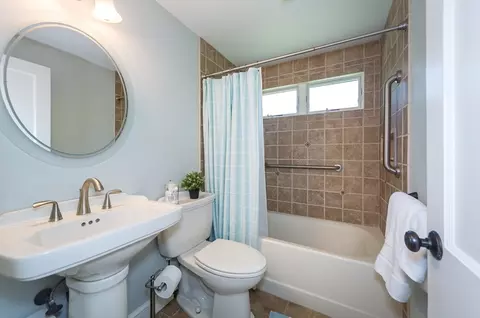 Bath - 16 Beverly Rd, Natick, MA 01760 photo 1 of 3
