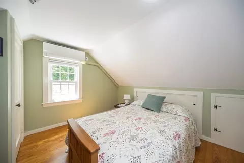 Bedroom - 16 Beverly Rd, Natick, MA 01760 photo 4 of 4