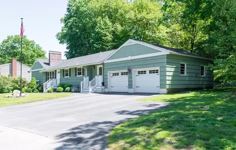 31 Old Jacobs Rd, Georgetown, MA 01833 photo 2