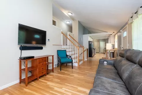 31 Old Jacobs Rd, Georgetown, MA 01833 photo 12