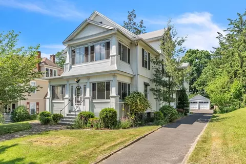 74-76 Noel St, Springfield, MA 01108