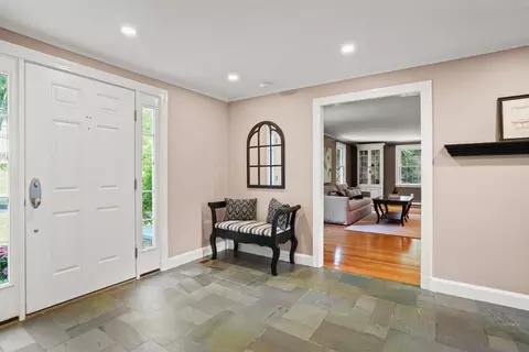 8 Sherbrooke Dr, Dover, MA 02030 photo 7