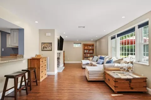 8 Sherbrooke Dr, Dover, MA 02030 photo 32