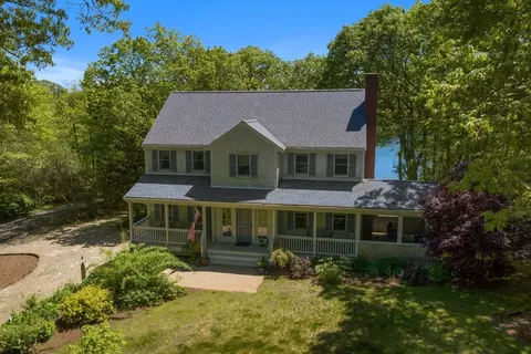 270 Nyes Nck, Barnstable, MA 02632