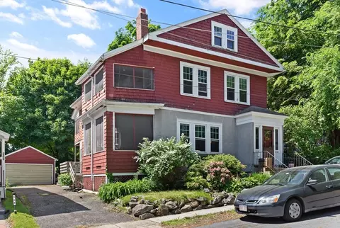 212-214 Maplewood St, Watertown, MA 02472