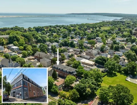 310 Court St #1, Plymouth, MA 02360