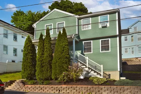 61 Congres St, Lawrence, MA 01841