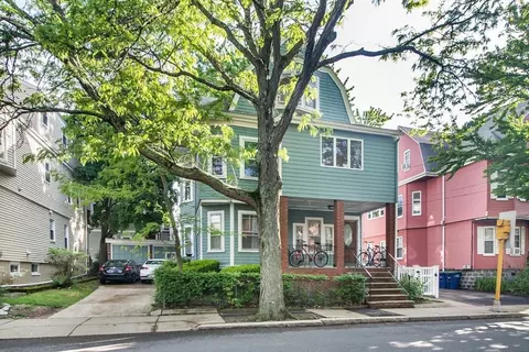 99 Kidder Ave, Somerville, MA 02144
