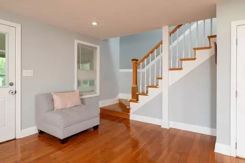 Entry Way - 27 Ely St, Randolph, MA 02368 photo 2 of 6
