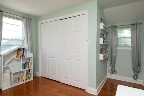 Bedroom - 27 Ely St, Randolph, MA 02368 photo 6 of 6