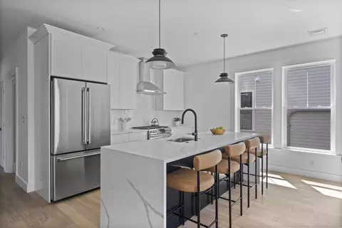 6 Ashmont Park #1, Dorchester Center, MA 02124