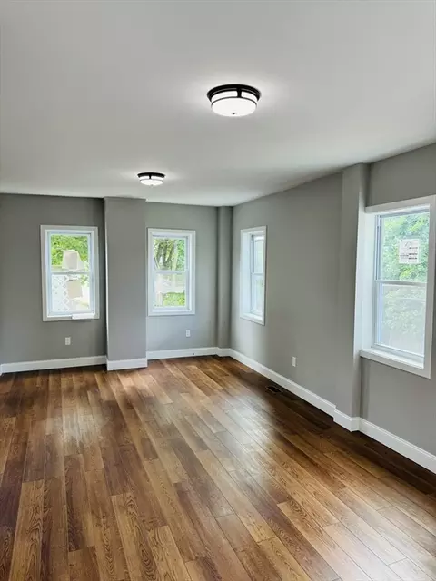 403 1-4 Ne Main St, Douglas, MA 01516 photo 16