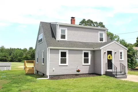266 S Main St, Hopedale, MA 01747