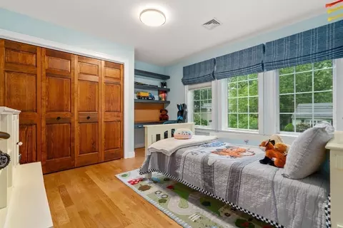 24 Mohawk Rd, Arlington, MA 02474 photo 21