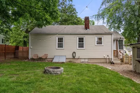 Exterior - 24 Everett St, Plainville, MA 02762 photo 2 of 9