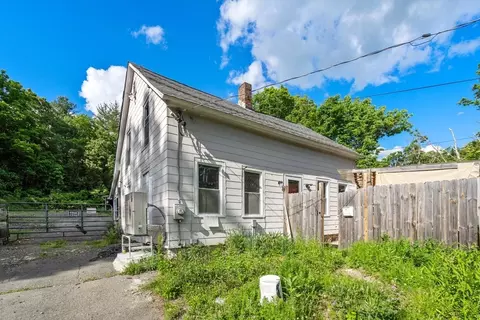 190 Ware Rd, Warren, MA 01092