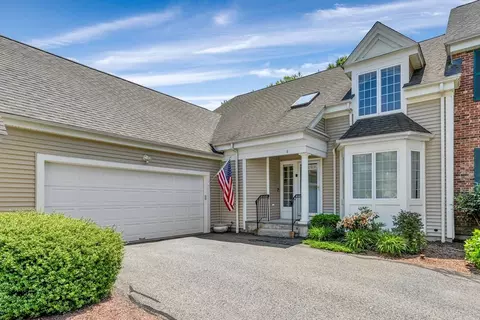 6 Imperial Ct #6, Westborough, MA 01581