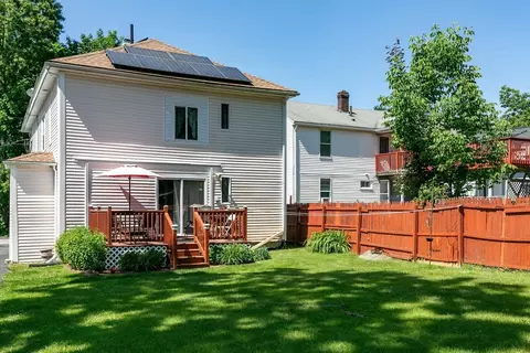12 Upland Ave, Webster, MA 01570 photo 3