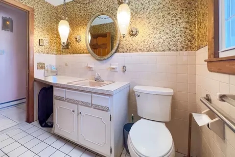 21 Ancona Rd, Worcester, MA 01604 photo 7