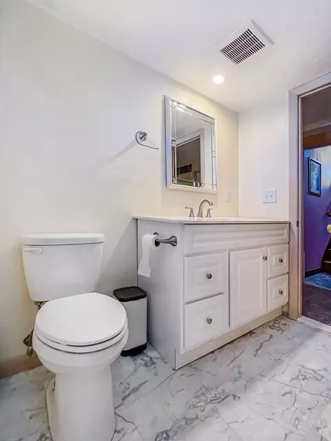 21 Ancona Rd, Worcester, MA 01604 photo 24