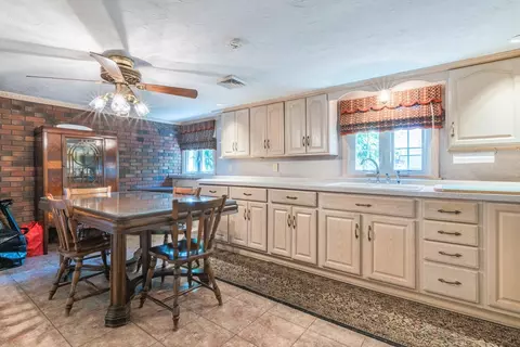 21 Ancona Rd, Worcester, MA 01604 photo 26